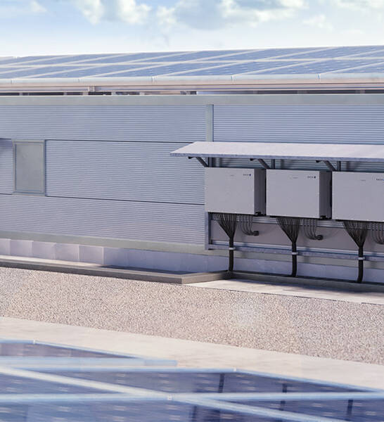 Commercial PV installation with blueplanet 92.0 TL3 inverter Header Commercial Flat Roof